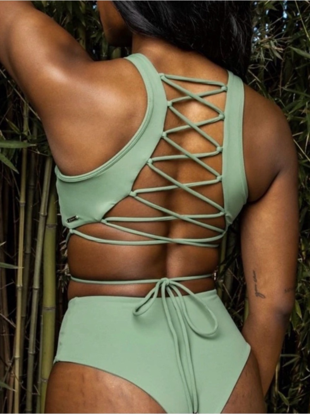 BuffBunny Surfside Bikini size Small in Palm Tree Green